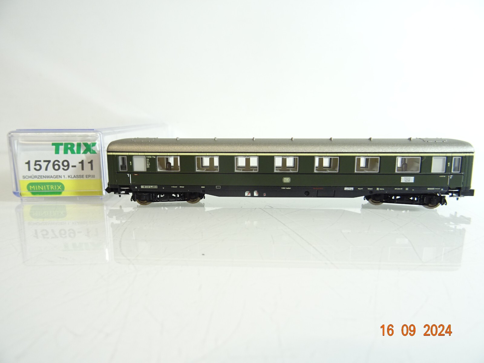 Minitrix N 15769-11 Personenwagen 1. Klasse der DB in OVP PR2783