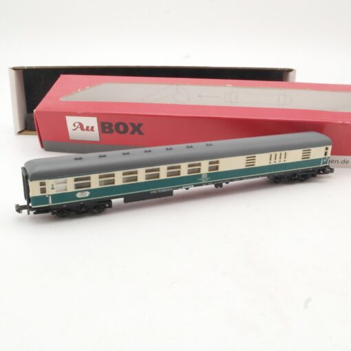 Minitrix N 3117 Prsonenwagen 2. Kl. mit Gepäckabteil der DB in AuBox QR7868