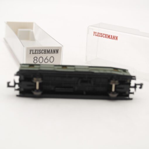 Minitrix N Gepäckwagen 114 069 Mst Pwi in EVP RR2456 – Bild 4