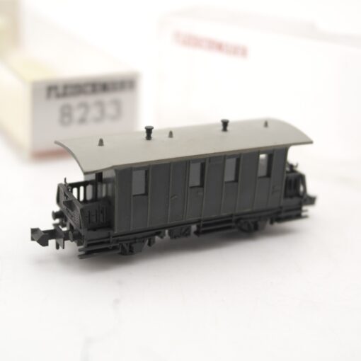 Minitrix N Personenwagen, siehe Foto in EVP RR2497 – Bild 3