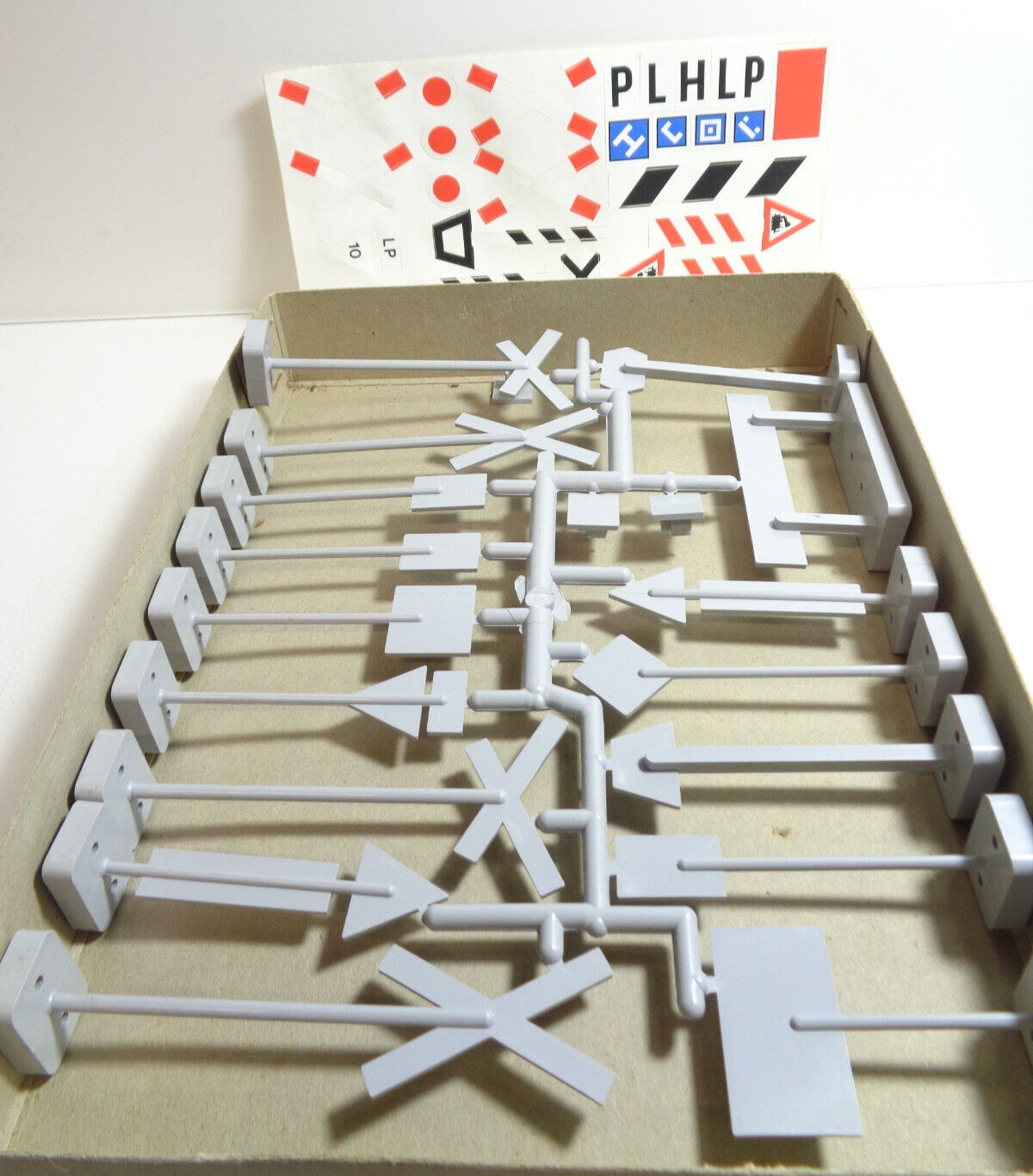 Primus 50830 Warnschilder u. Signal-Set in OVP C1298 – Bild 3