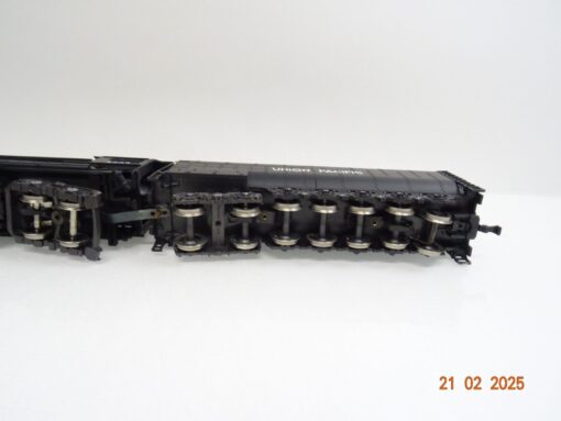Rivarossi H0 1548 US Dampflok 4-6-6-4 Challenger Union Pacific in OVP LE8791 – Bild 4