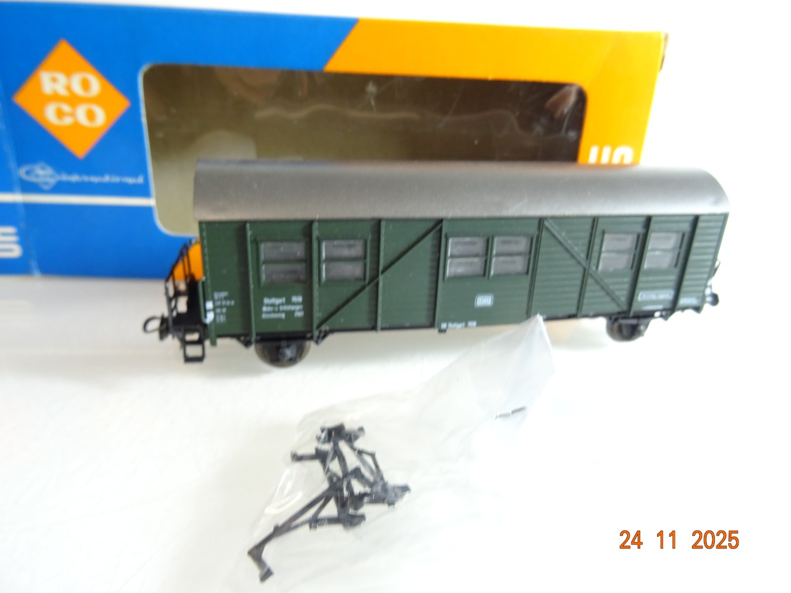 Roco H0 4333 Bauzugwagen Wohn-Schlafwagen der DB in OVP RR4805