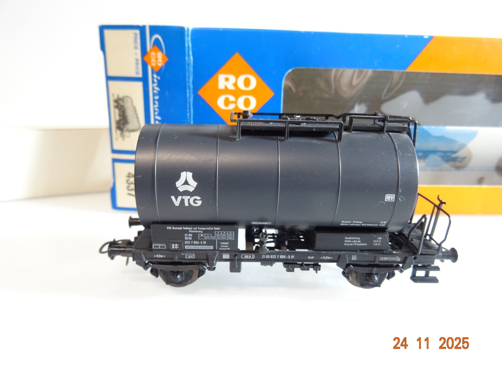 Roco H0 AC 4337 Kesselwagen VTG der DB in OVP RR4796 – Bild 3