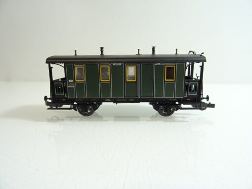 Roco H0 Personenwagen zweiachsig Länderbahn PR266 o. – Bild 3