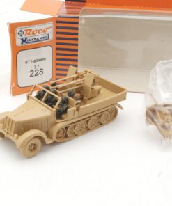 Roco Minitanks 1:87 8T Halbkette Flak 3,7 in OVP RR806
