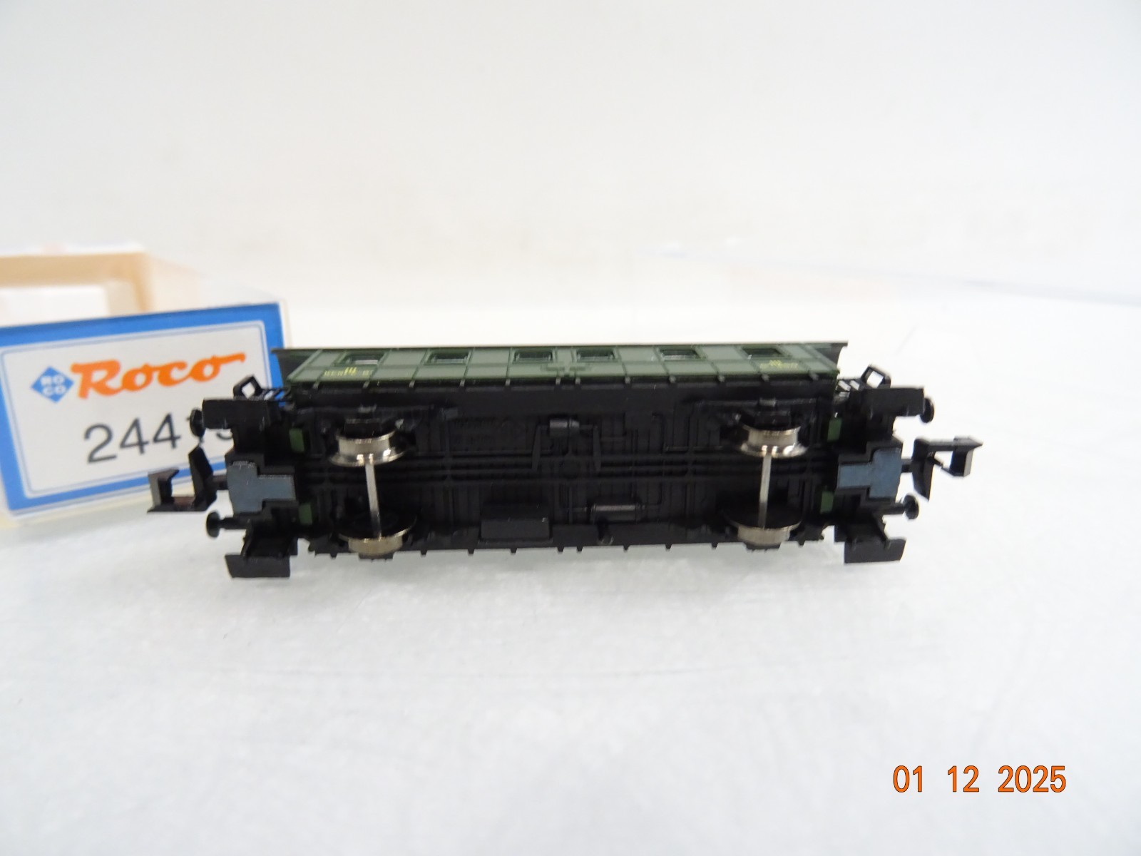 Roco N 25143 Wohn-Schlafwagen der DB in OVP RR5129 – Bild 4