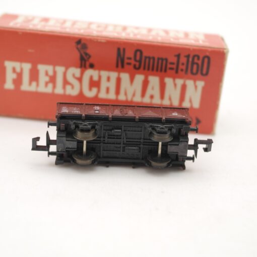 Roco N gedeckter Güterwagen der DB in EVP RR2225 – Bild 4