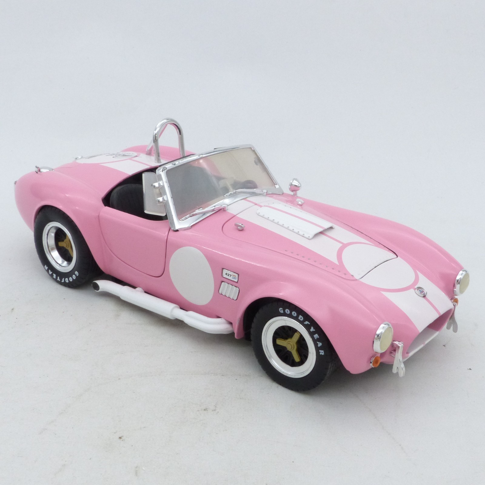 Shelby Collectibles Inc. 1:18 Shelby Cobra 427 S/C pink/weiß in Tüte o. EX8439 – Bild 7