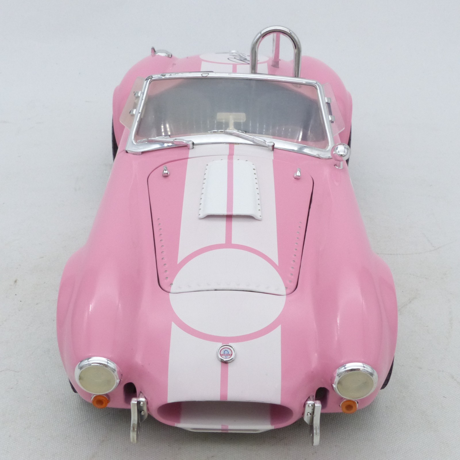 Shelby Collectibles Inc. 1:18 Shelby Cobra 427 S/C pink/weiß in Tüte o. EX8439