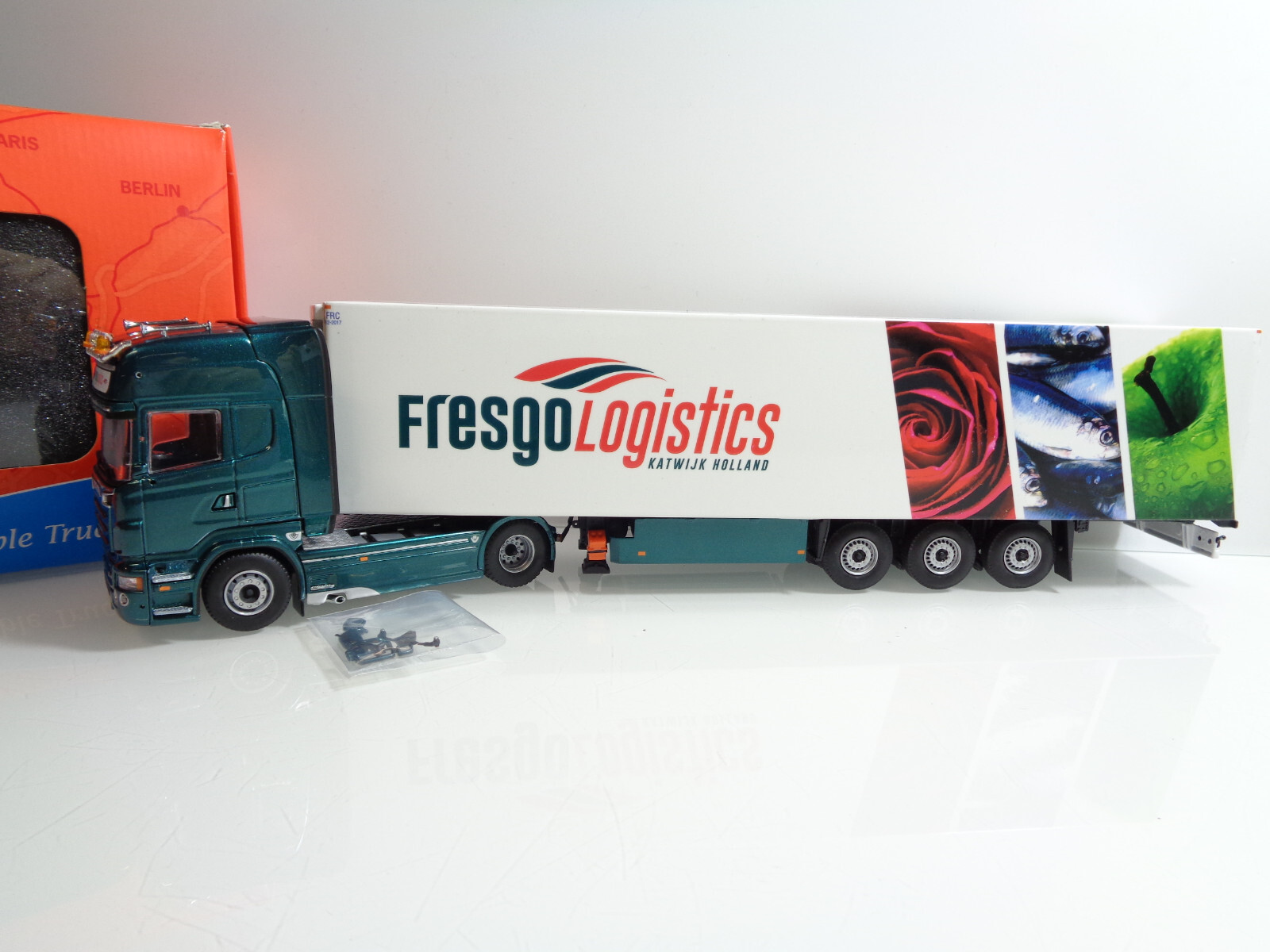 Tekno 1:50 65609 LKW Scania R Topline Fresgo Logistics in OVP JD3774