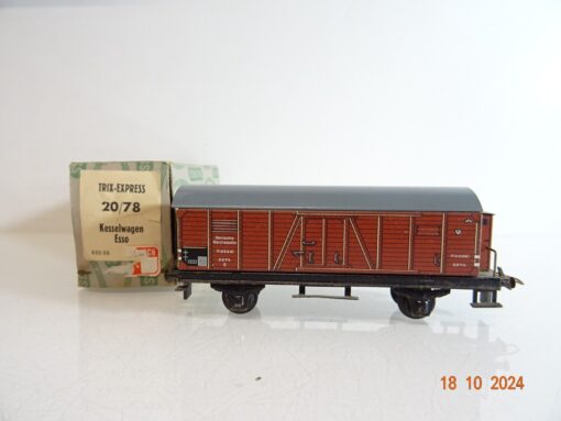 Trix Express H0 gedeckter Güterwagen der DR in EVP PR3337