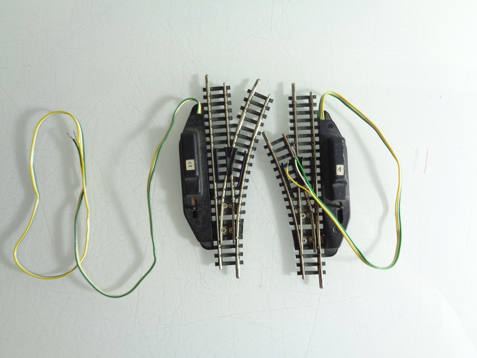 Trix Spur N 4961 Weichenpaar mit Antrieb siehe Foto PK1782 o.