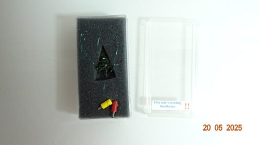 Weihnachtsbaum mit 10 LED Höhe ca. 30mm siehe Foto in OVP CK8341