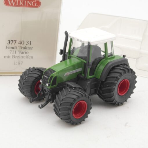 Wiking 1:87 3774031 Fendt 711 Vario mit Breitreifen in OVP RR3143