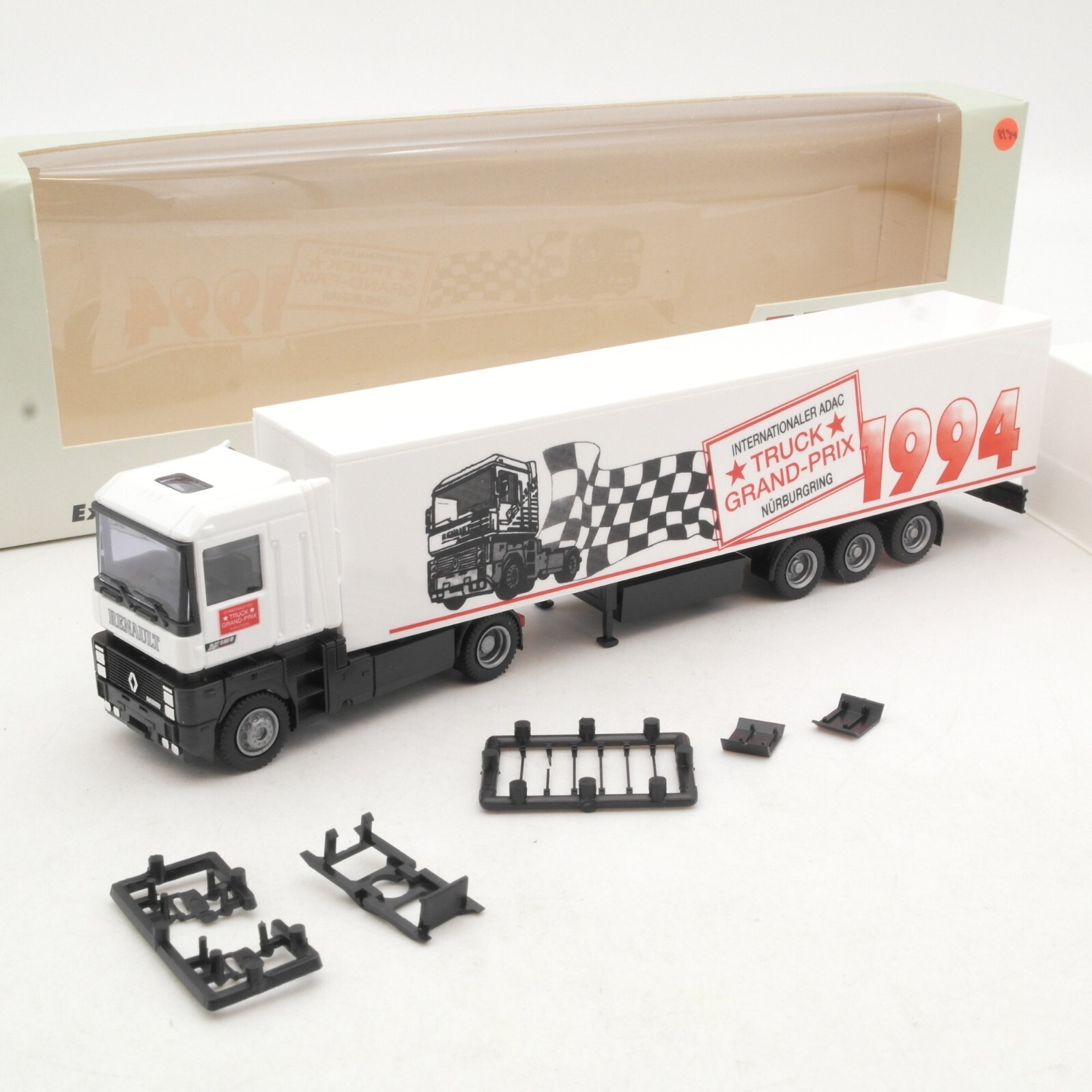 AMW / AWM 1:87 50089 Renault Sattelzug Truck Grand Prix in OVP RA8861