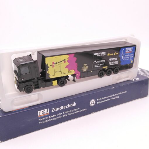 Albedo 1:87 Renault AE Magnum Sattelzug Renntruck BERU Racing Team in OVP RT3823