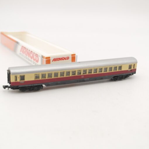 Arnold N Personenwagen 1. Klasse der DB in EVP RR2183 – Bild 3