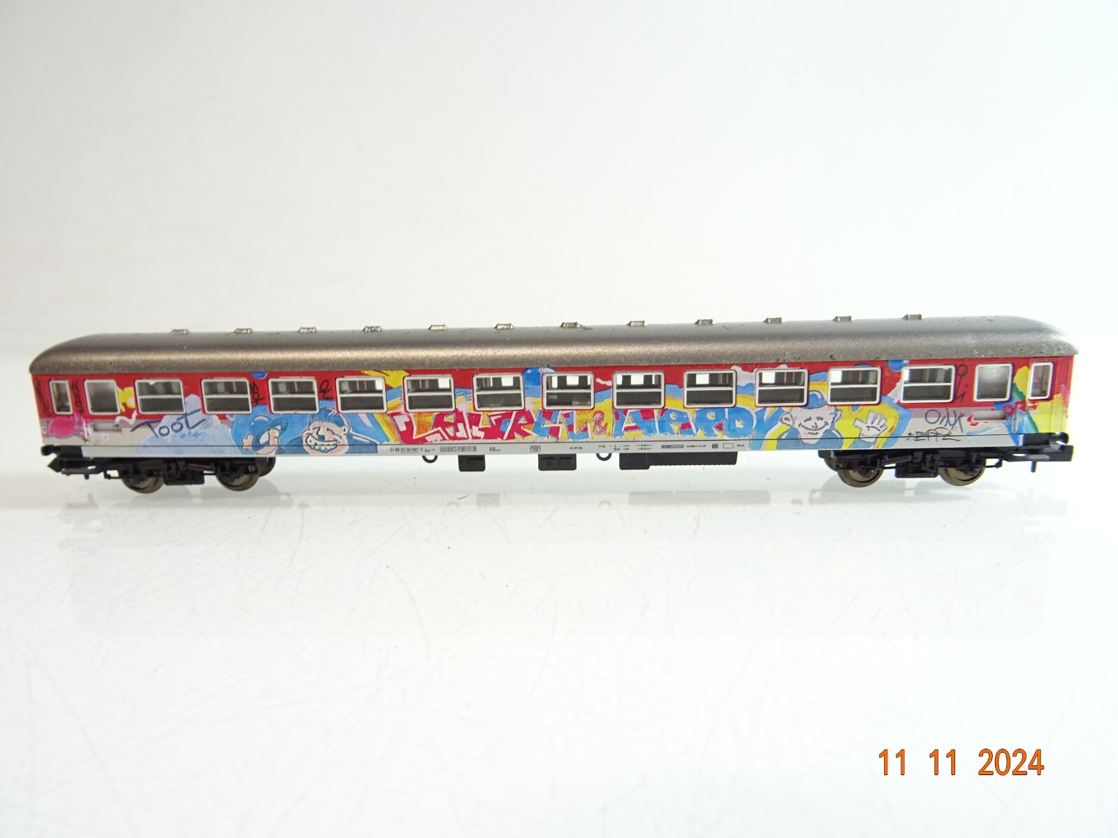 Arnold N Personenwagen Graffiti der DB PR3796 o. – Bild 3