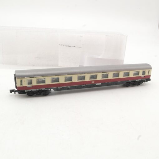 Arnold N TEE Personenwagen 1. Klasse der DB, siehe Foto in EVP RR3995