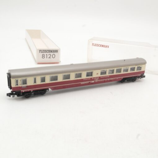 Arnold N TEE Personenwagen 61 80 84-90 203-9 der DB in EVP RR3003
