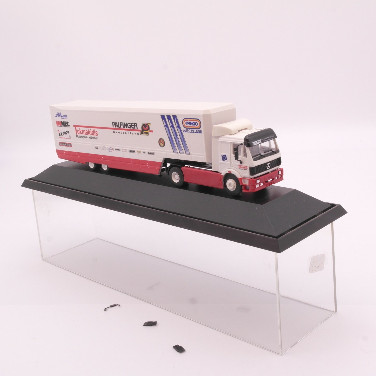 B&S 1:87 MB Tokmakidis Motorsport München in PC Box RT2537 – Bild 3