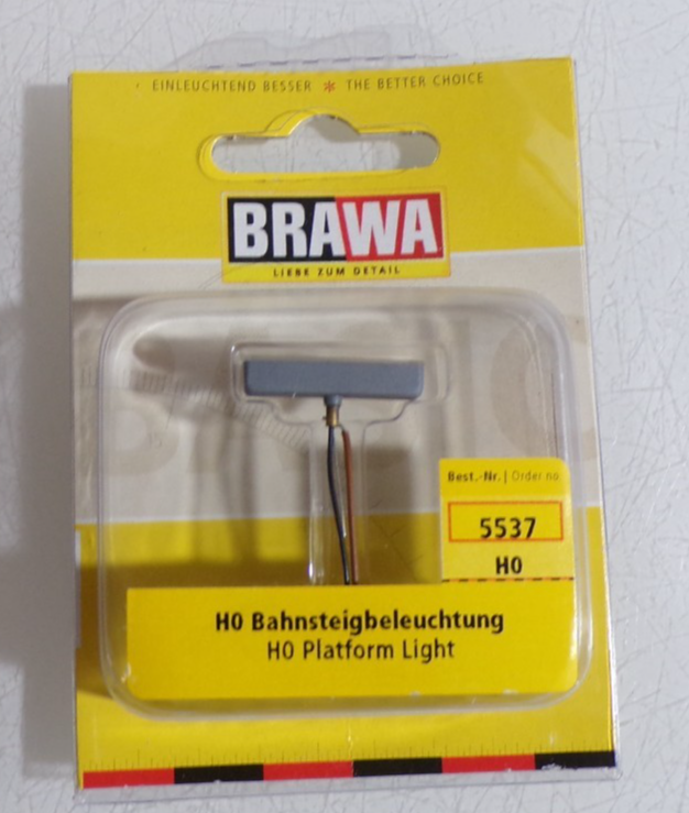 Brawa H0 5537 Bahnsteigbeleuchtung siehe Foto in OVP PK3051