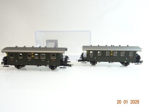 Brawa H0 Personenwagen 2 tlg. 2. u. 2./3.Kl. der DRG in EVP PR5397 – Bild 3