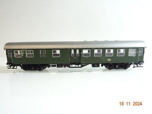 Brawa H0 Umbauwagen 2.Kl./Gepäckabt. der DB in EVP PR3911 – Bild 3