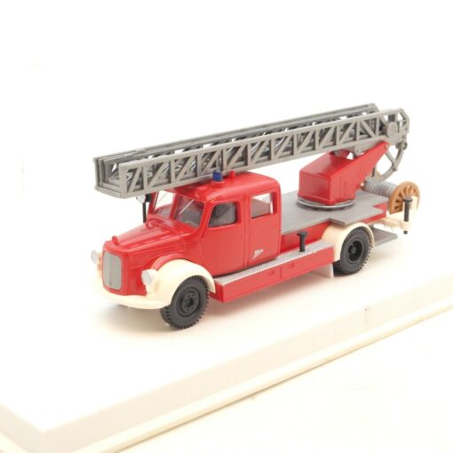 Brekina 1:87 4427 Mercedes Benz MB Werksfeuerwehr Volkswagen in OVP RF9589