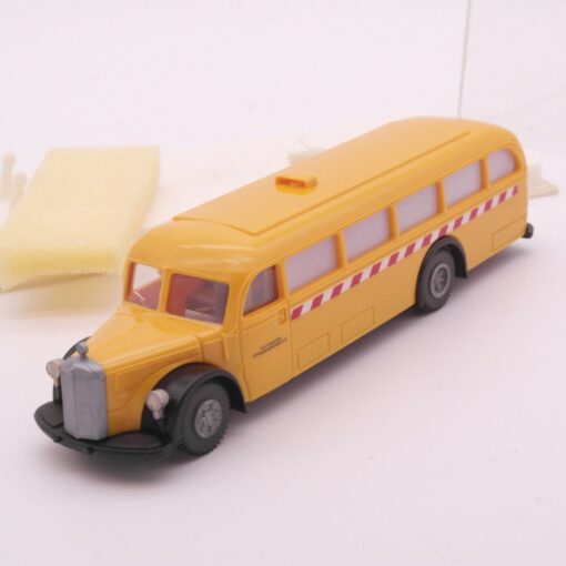 Brekina 1:87 Mercedes Bus Stuttgarter Straßenbahnen AG in EVP RT3708