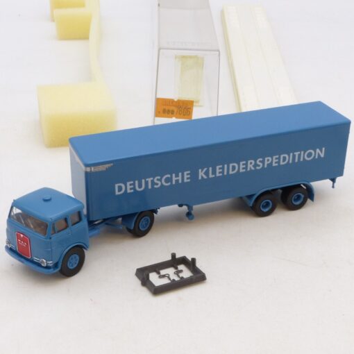 Brekina 1:87 Nr.: 7806 MAN Pausbacke Sattelzug Kleiderspedition, in OVP EB7117