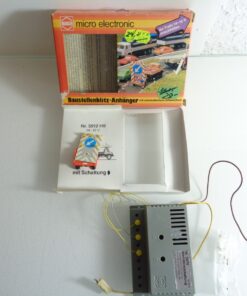 Busch H0 5912 Baustellenblitz Anhänger siehe Foto in OVP PK1856