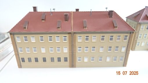 Faller H0 144020 Kaserne Maintal Fertigmodell Anlagenrückbau s. Foto CK9671 o. – Bild 4