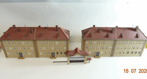 Faller H0 144020 Kaserne Maintal Fertigmodell Anlagenrückbau s. Foto CK9671 o.