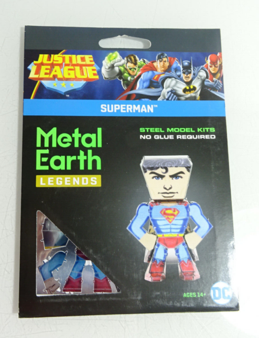 Fascinations Metal Earth Legends Bausatz 3 D Figur Superman in OVP AR8192