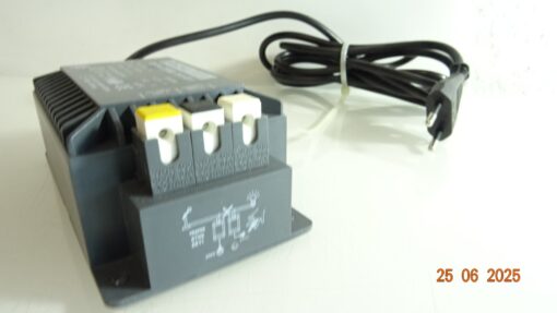Fleischmann 6811 Digital Control Trafo 230 V siehe Foto CK9039 o. – Bild 4