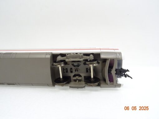 Fleischmann H0 4441 K ICE Zwischenwagen 1.Kl. 801 810-3 der DB AG in EVP JL520 – Bild 5