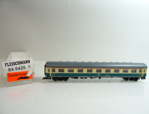 Fleischmann H0 5191 Personenwagen 1. Klasse der DB in EVP TF705