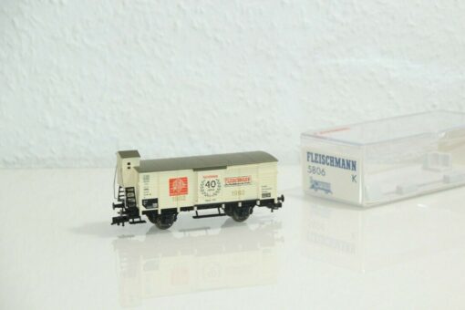Fleischmann H0 5806 K gedeckter Güterwagen der DB mit Brhs. in OVP LW6590