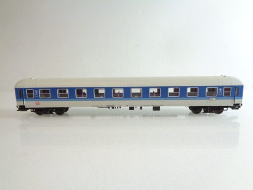 Fleischmann H0 IR Personenwagen 1. Kl. der DB BH590 o.