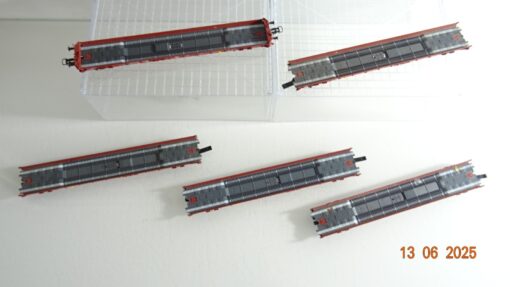 Fleischmann H0 Niederflurwagen 5 tlg. der DB PR8415 o. – Bild 8