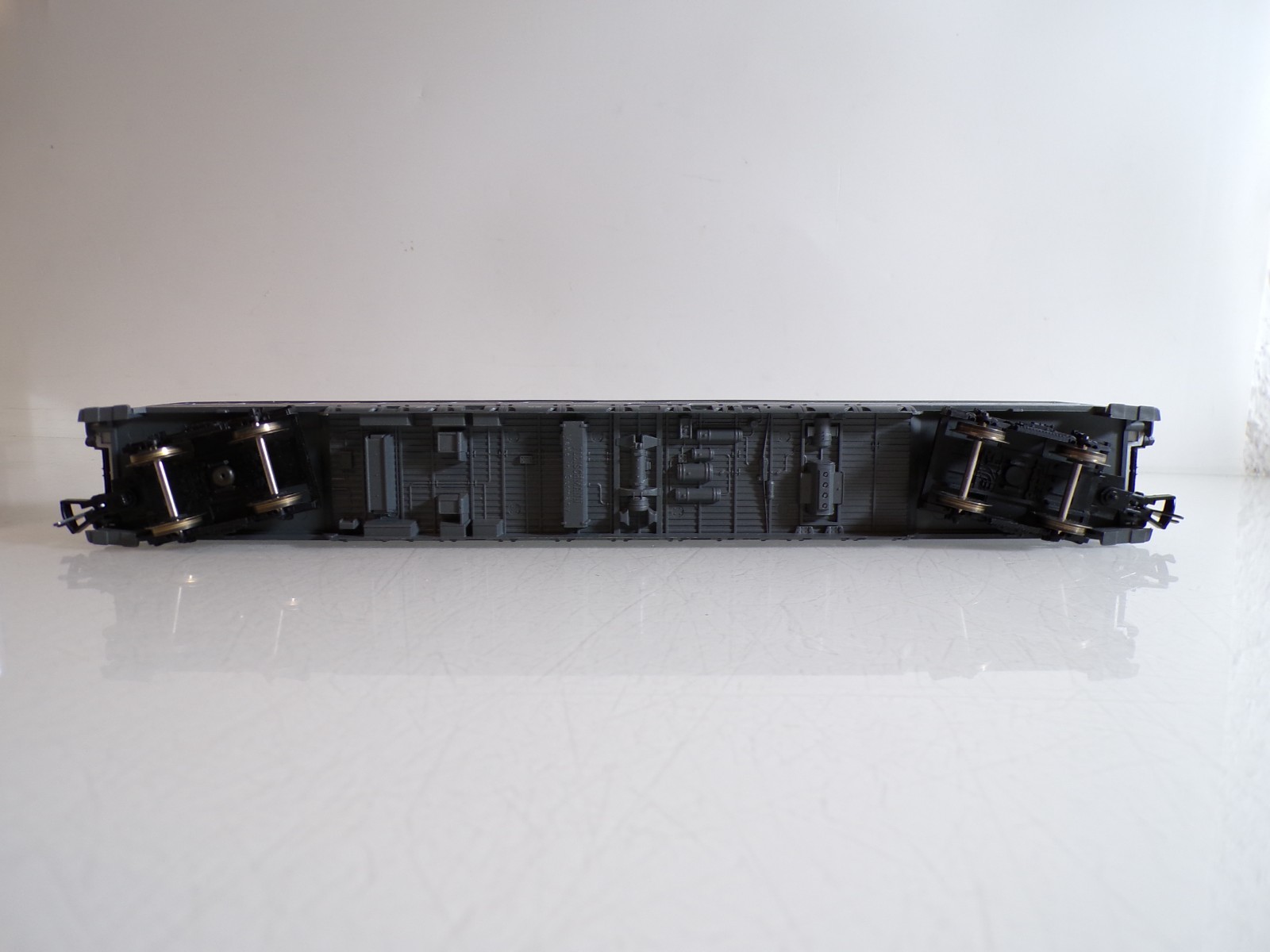 Fleischmann H0 Personenwagen 5180 21-70 001-9 2.Kl. der DB in EVP BH1675 – Bild 4