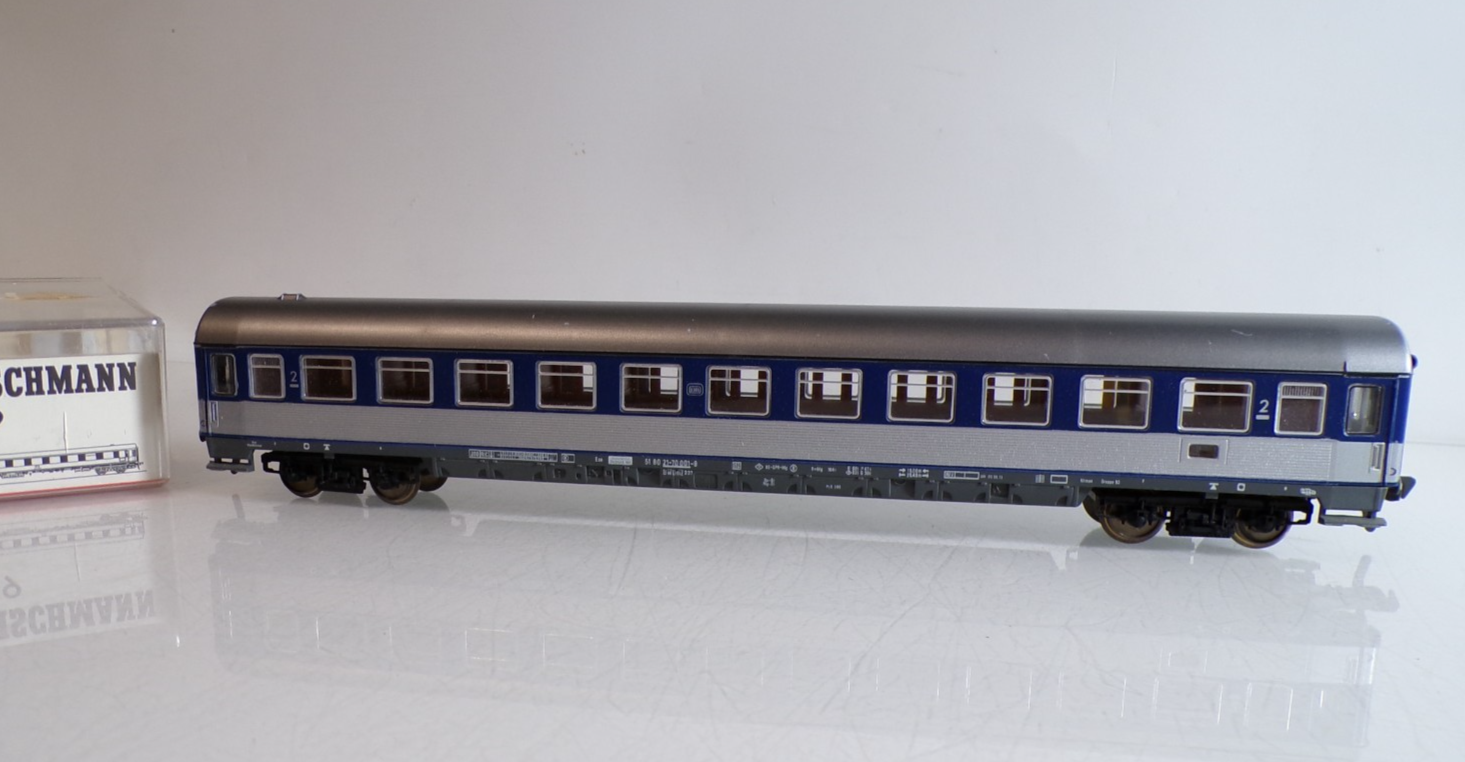 Fleischmann H0 Personenwagen 5180 21-70 001-9 2.Kl. der DB in EVP BH1675
