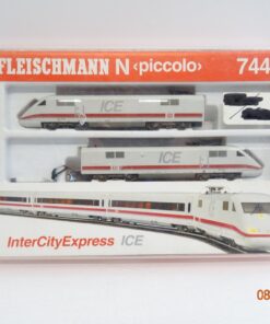 Fleischmann N 7440 Triebwagenzug 2tlg. ICE BR 401 der DB AG in OVP JL544
