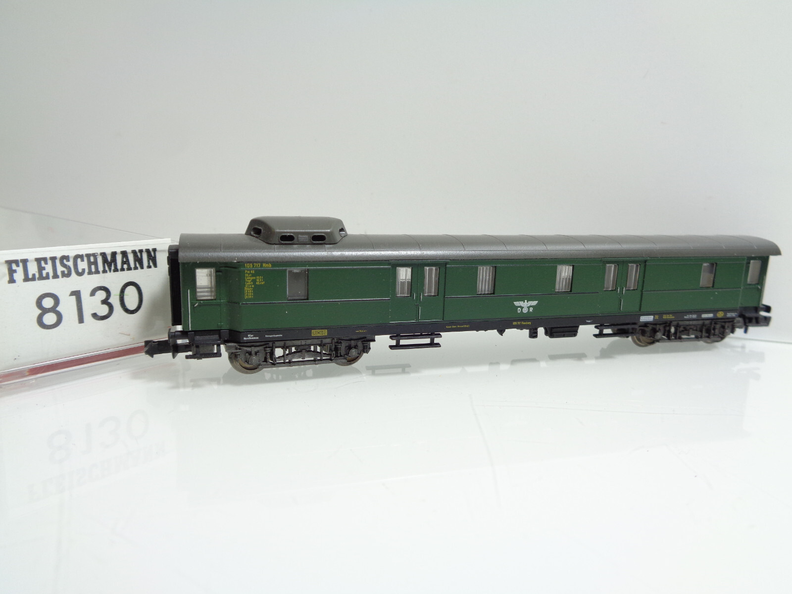 Fleischmann N 8130 Gepäckwagen der DR in OVP JD2386