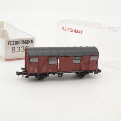 Fleischmann N 8330 gedeckter Güterwagen der DB in OVP RR39 – Bild 3