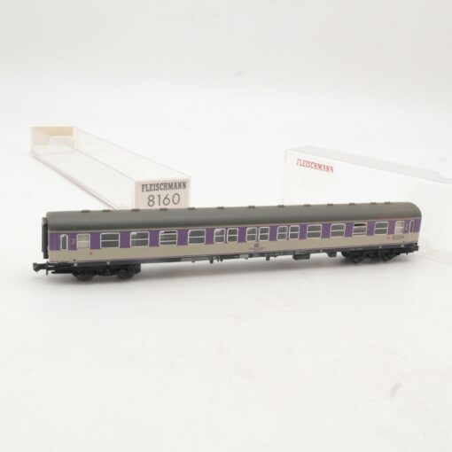 Fleischmann N Personenwagen 51 80 50-40 506-82. Klasse der DB in EVP RR3023 – Bild 3