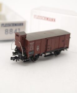 Fleischmann N gedeckter Güterwagen Altona 15026 in EVP RR2502