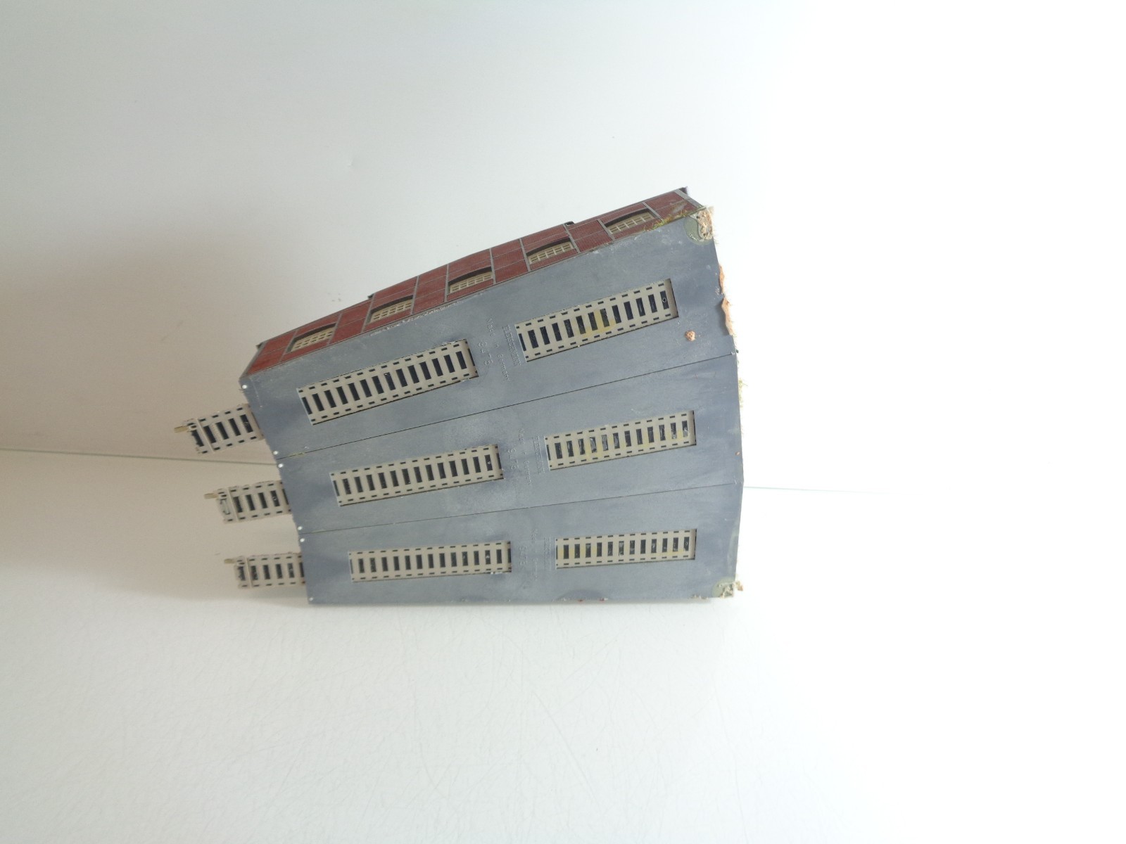 Fleischmann Spur N 9475 Ringlokschuppen aus Anlagenrückbau s. Foto PK1996 o. – Bild 5